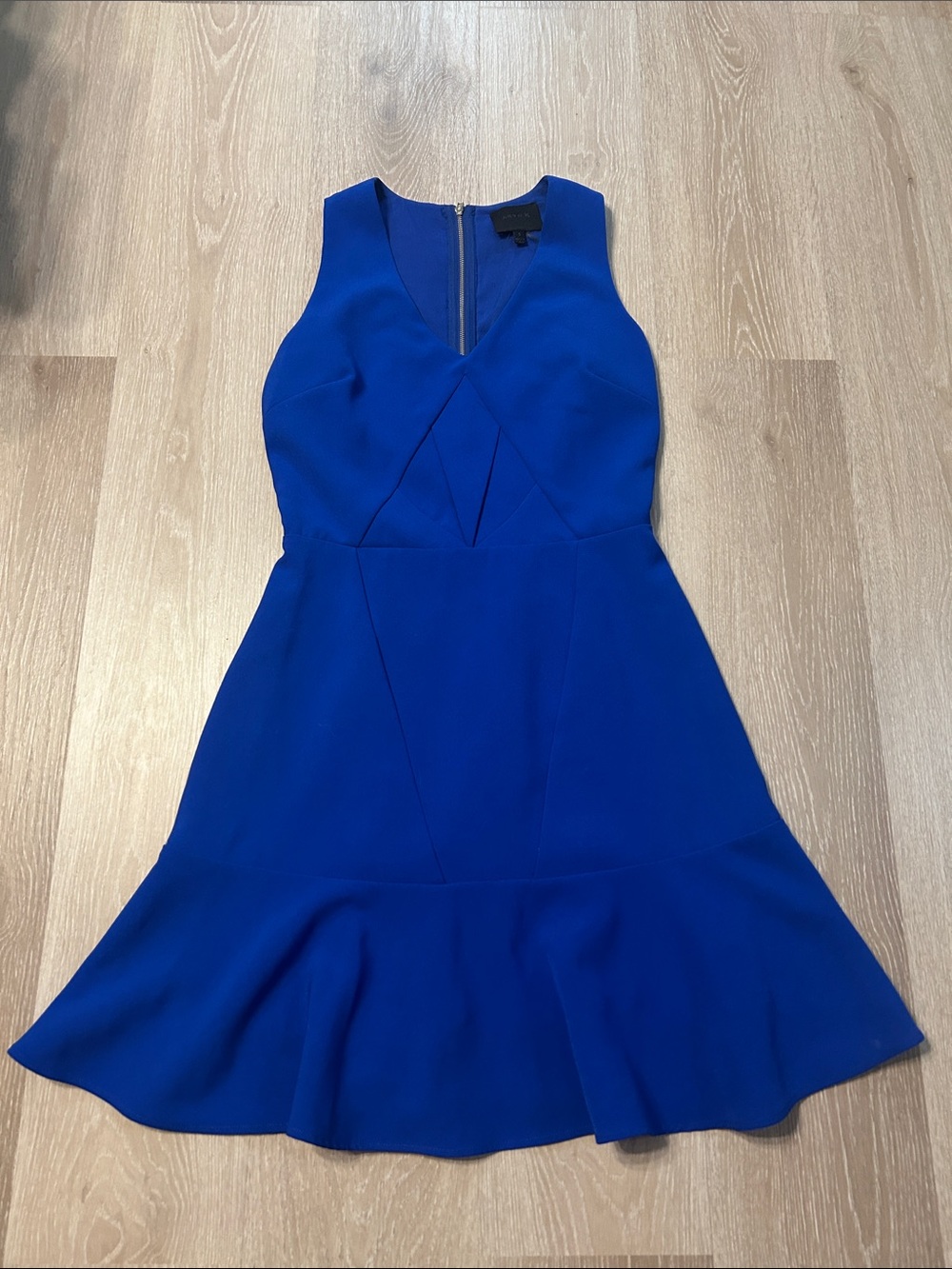 Aryn K Royal Blue Fit-and-Flare V Neck Sleeveless Dress Sz Small